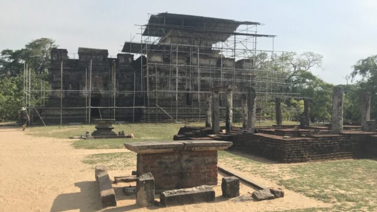 [ポロンナルワ]スリランカの古都の魅力を味わう[文化三角地帯] Sri Lanka Jasmine Tours